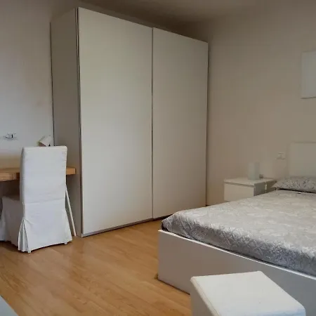 Holiday home Casa Giardino Guardiabruna