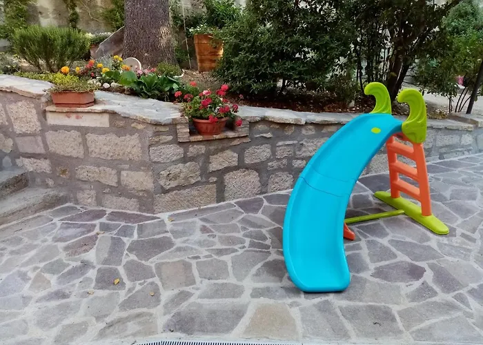 Casa Giardino * Guardiabruna